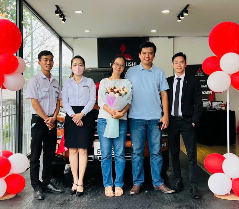 Hình ảnh hoạt động tư vấn xe tại Bình Phước
